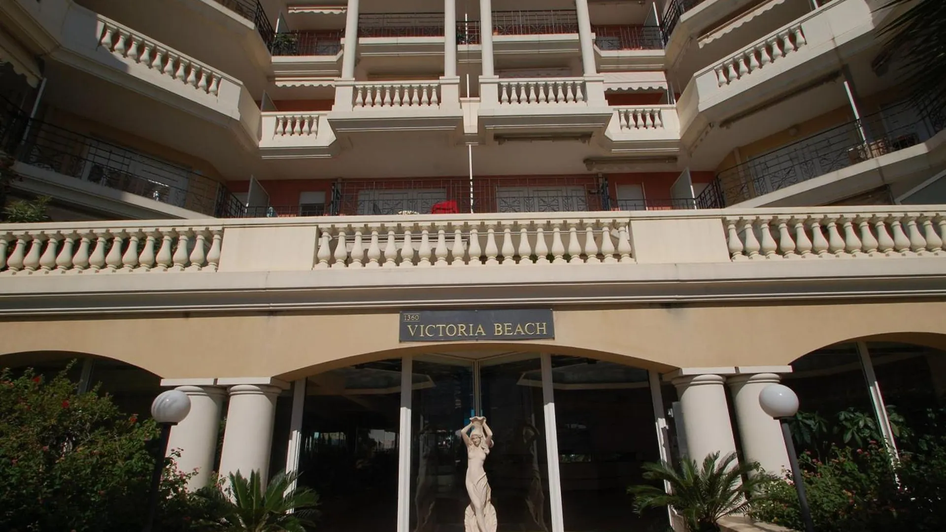 דירה Studio Renove Avec Balcon Et Garage En Plein Coeur De Menton - Fr-1-196-375